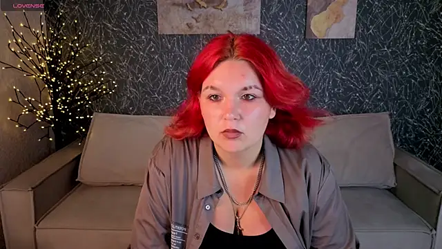 Emma Davise online show from 14, 7, 2026