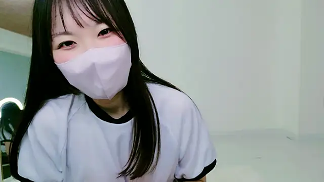 Snapshot of aichan__00 chatting on 13, 7, 2026 aichan 00 online show from 13, 7, 2026