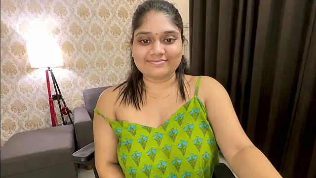 Snapshot of Varsha-ji76 chatting on 9, 7, 2026 Varsha-ji76 online show from 9, 7, 2026