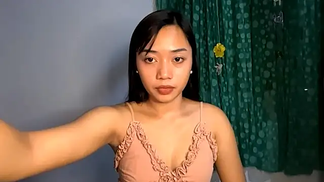 Snapshot of MickieCostlow chatting on 14, 7, 2026 MickieCostlow online show from 14, 7, 2026