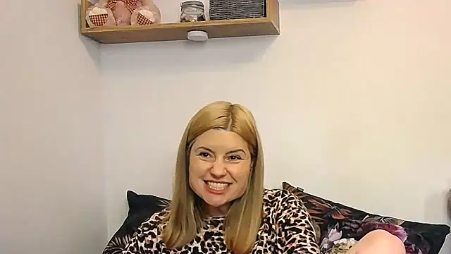 alisenties online show from 29, 5, 2026