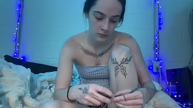 Snowbunnyfaith online show from 22, 7, 2026