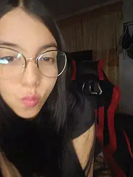 Snapshot of Kmfresita chatting on 20, 7, 2026 Kmfresita online show from 20, 7, 2026