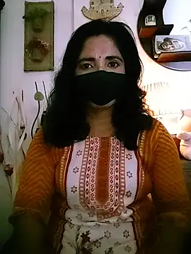 Laila-202 online show from 28, 7, 2026