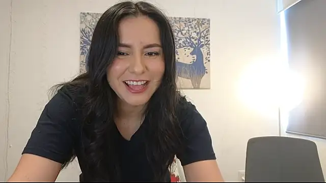 Snapshot of ana_melissa chatting on 5, 2, 2025 ana melissa online show from 5, 2, 2025