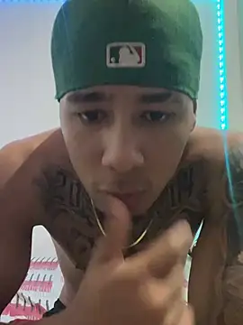 zack boy1 online show from 19, 7, 2026