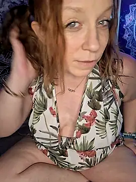 Snapshot of XxMs_StarzxX chatting on 10, 10, 2025 XxMs StarzxX online show from 10, 10, 2025