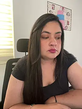 Antonella Bernal  online show from 16, 7, 2026
