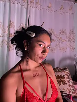lauraaramirez online show from 21, 7, 2026