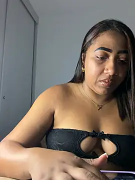 Candymorena sexyyy online show from 17, 7, 2026