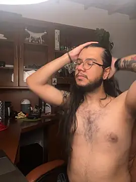 NurNikolao online show from 17, 7, 2026