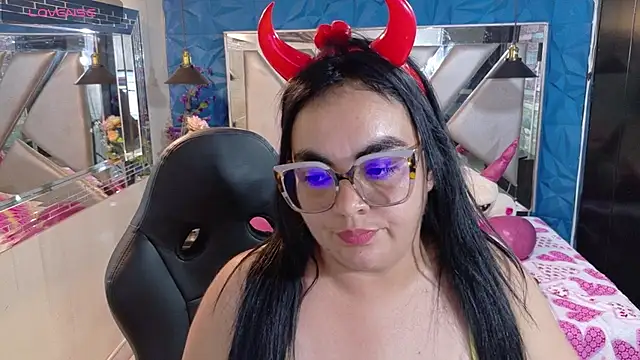 megan glenda online show from 22, 7, 2026