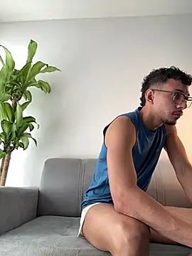 Snapshot of Phillip_collinss chatting on 31, 7, 2026 Phillip collinss online show from 31, 7, 2026