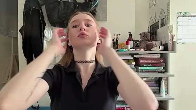 AnastaciaUltsch online show from 20, 7, 2026