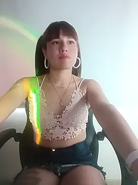  Luna Blooms online show from 21, 7, 2026