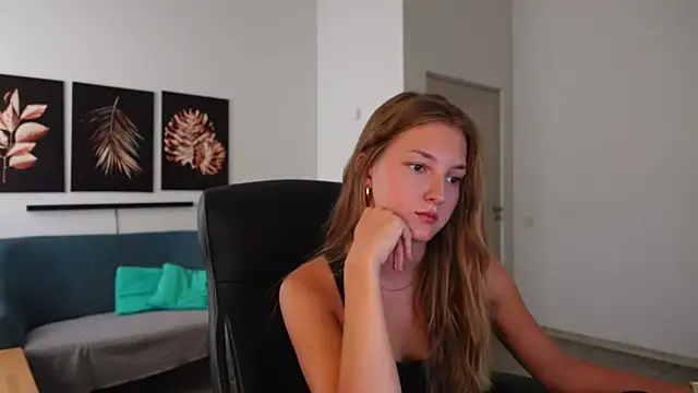 Lana Jewel online show from 4, 8, 2026