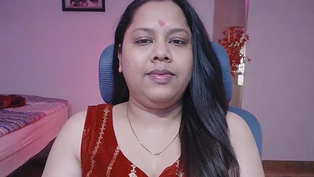Snapshot of Varsha-ji7653 chatting on 18, 7, 2026 Varsha-ji7653 online show from 18, 7, 2026