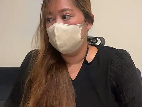 Nicole Hcup online show from 24, 7, 2026
