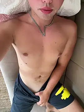 Snapshot of Lucas_Macdick chatting on 20, 7, 2026 Lucas Macdick online show from 20, 7, 2026