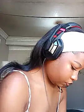 P1nk Paige online show from 22, 7, 2026