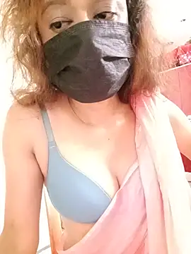 Elineee   online show from 25, 7, 2026