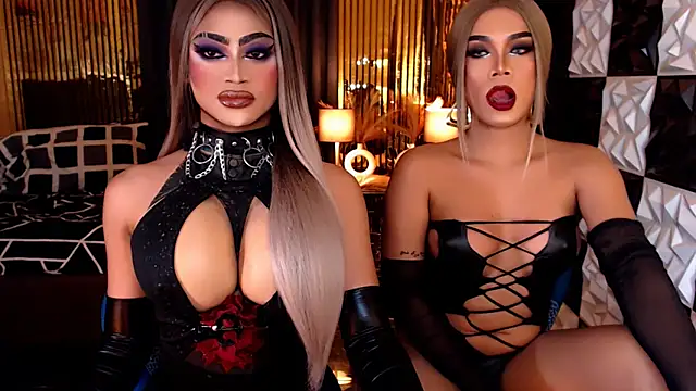 Snapshot of BigCockJewel chatting on 8, 4, 2026 BigCockJewel online show from 8, 4, 2026