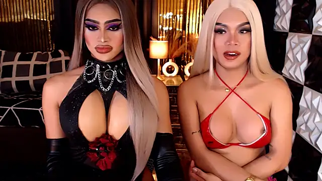 Snapshot of BigCockJewel chatting on 12, 4, 2026 BigCockJewel online show from 12, 4, 2026