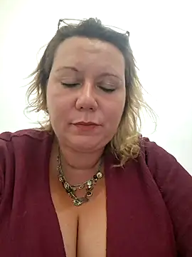 pulpeuselulu online show from 23, 7, 2026