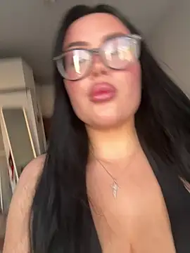EvaFoxxy  online show from 2, 8, 2026