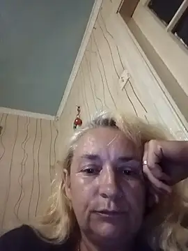 Snapshot of Bliss4532 chatting on 26, 7, 2026 Bliss4532 online show from 26, 7, 2026