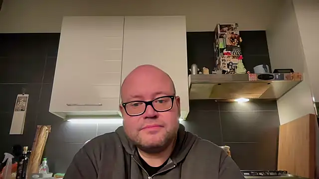 theitalianbear online show from 27, 12, 2024