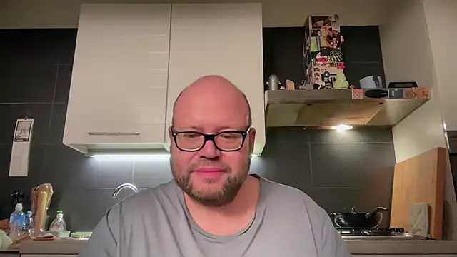 theitalianbear online show from 29, 1, 2025