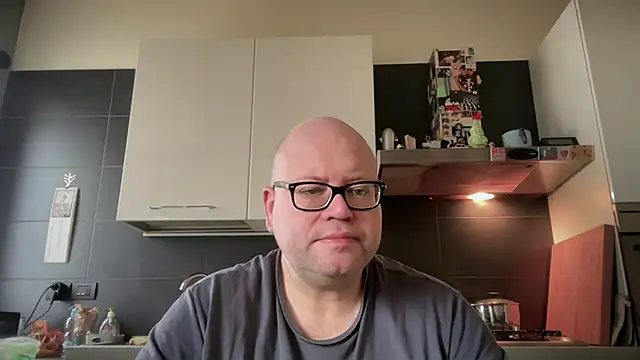 theitalianbear online show from 2, 2, 2025