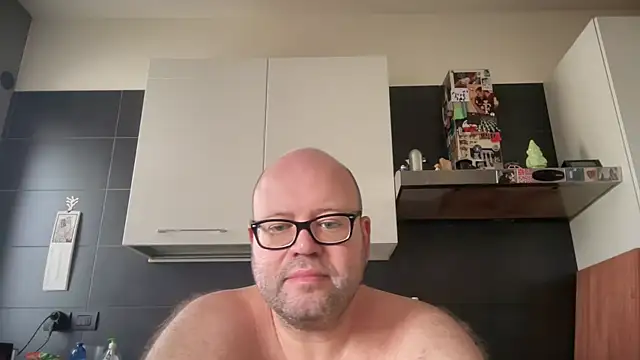 theitalianbear online show from 9, 9, 2025
