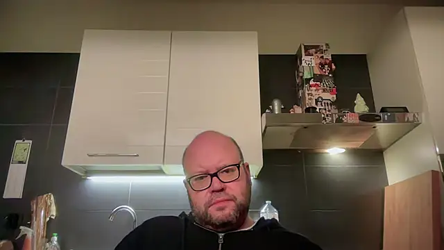 theitalianbear online show from 10, 3, 2026