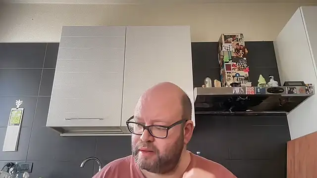 theitalianbear online show from 18, 5, 2026