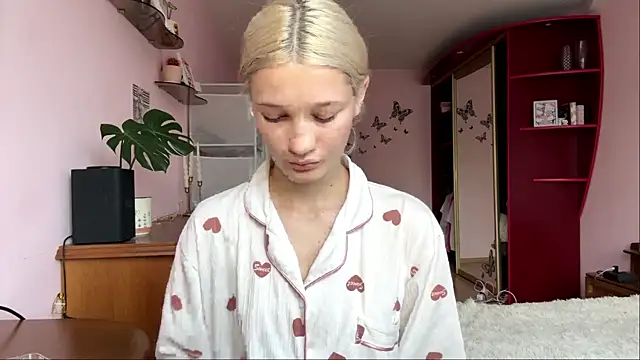 RoxyKindlimann online show from 27, 7, 2026