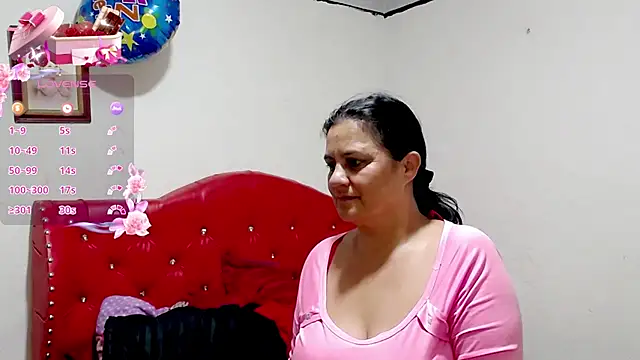 Snapshot of sexy_jhoan88 chatting on 14, 1, 2025 sexy jhoan88 online show from 14, 1, 2025