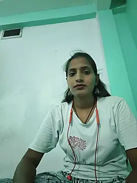 Sexy Mahiraa online show from 28, 7, 2026
