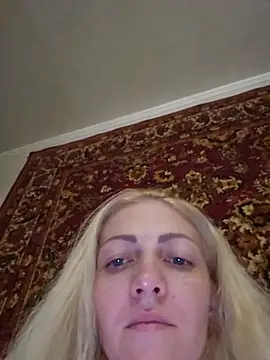 Snapshot of Kiska_Dreis chatting on 6, 8, 2026 Kiska Dreis online show from 6, 8, 2026