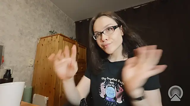 RachelSav online show from 29, 7, 2026