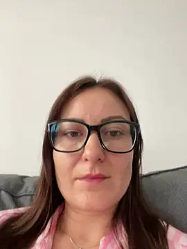 cutekittie123456 online show from 28, 7, 2026
