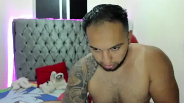 mrloganfuck1 online show from 23, 3, 2026