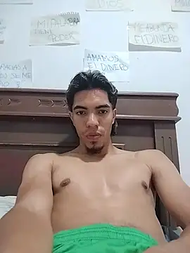 Snapshot of dylan88mj chatting on 30, 7, 2026 dylan88mj online show from 30, 7, 2026