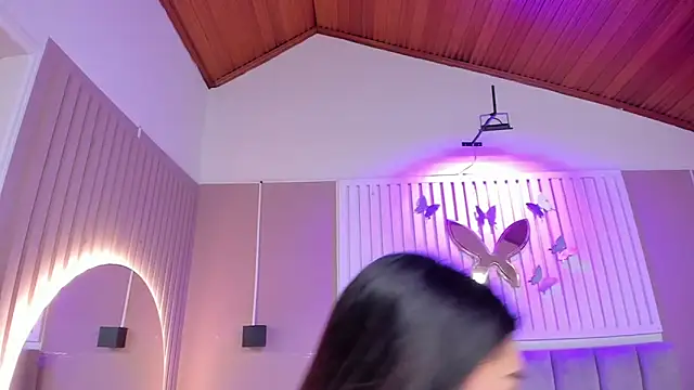 Laila Bunny  online show from 2, 8, 2026