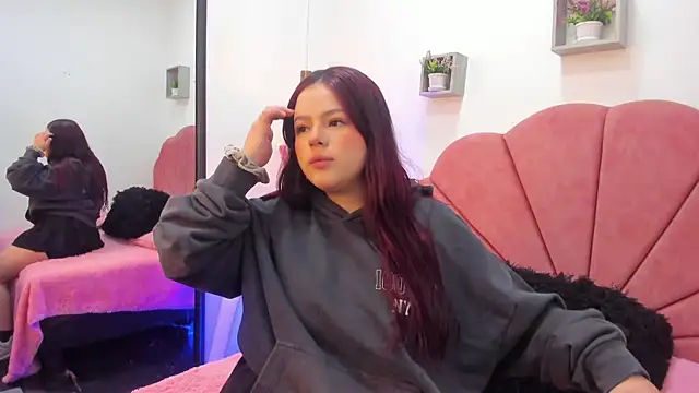 Allia Moon online show from 8, 8, 2026