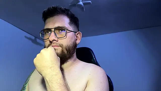 Axelsterling  online show from 31, 7, 2026