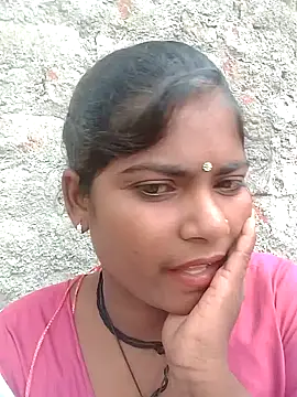 Snapshot of Aaradhya_sharmaa chatting on 6, 8, 2026 Aaradhya sharmaa online show from 6, 8, 2026