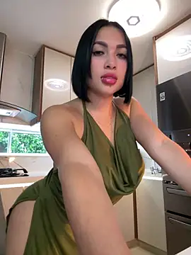 HannaBeckett online show from 8, 3, 2025