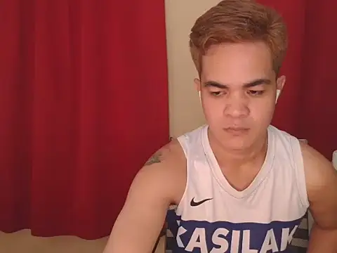 Snapshot of mike_jm chatting on 8, 10, 2025 mike jm online show from 8, 10, 2025